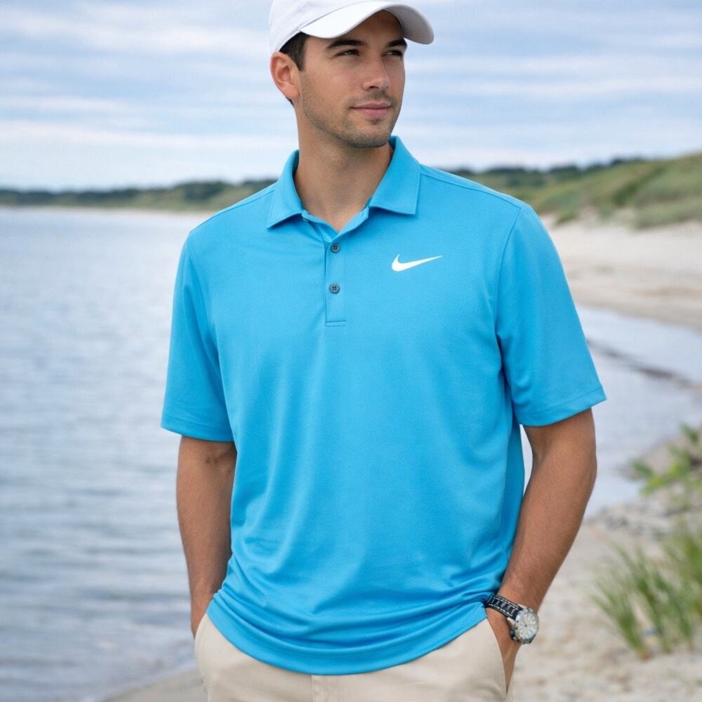 Nike Golf Polo Shirt Mens XL Light Blue Standard Fit Short Sleeve Performance